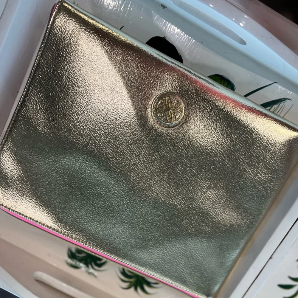 Lilly Pulitzer luxury gold travel/tablet/storage Zip Pouch ⭐️Accessory bag⭐️